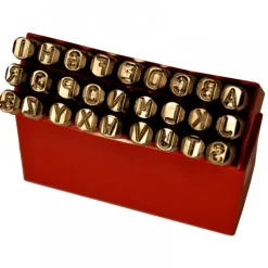 Alphabets à frapper à gauche - 3, 5, 8 et 10 mm BGI
