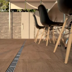 Caniveau d'extérieur avec grille aluminium grise A15 - Slimline ACO