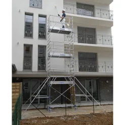 Échafaudage roulant en aluminium - Totem 2 Line 180 - 4,85m de hauteur TUBESCA