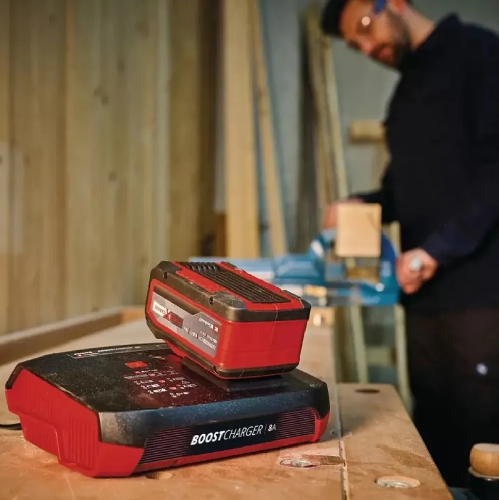Chargeur Power X-Boostcharger 8A - Power X-Change EINHELL
