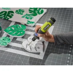 Coupeur à fil chaud 4V USB Lithium + 3 accessoires - Solo - RHC4-0 RYOBI