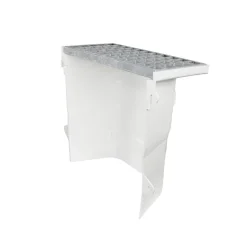 Courette d'aération avec grilles caillebotis ACO