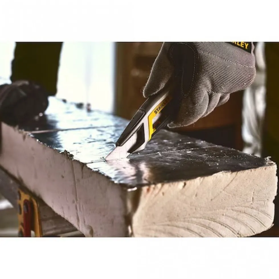Cutter 18 mm avec molette crantée - Quick Snap Fatmax® STANLEY