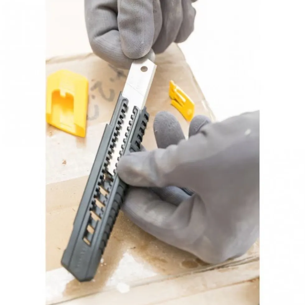 Cutter 18 mm SM STANLEY