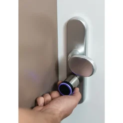 Cylindre de porte électronique intelligent avec bouton côté intérieur ABUS