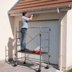 Echafaudage roulant aluminium 4,70 m - Quad Up CENTAURE