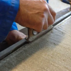 Fer à marche en plastique TALIAPLAST