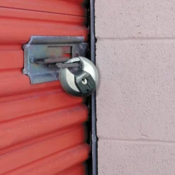 Lot de 2 cadenas disque extérieurs à clé - Anse octogonale protégée MASTER LOCK