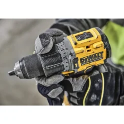 Perceuse visseuse à percussion XR 18V - DCD805P2T-QW DEWALT