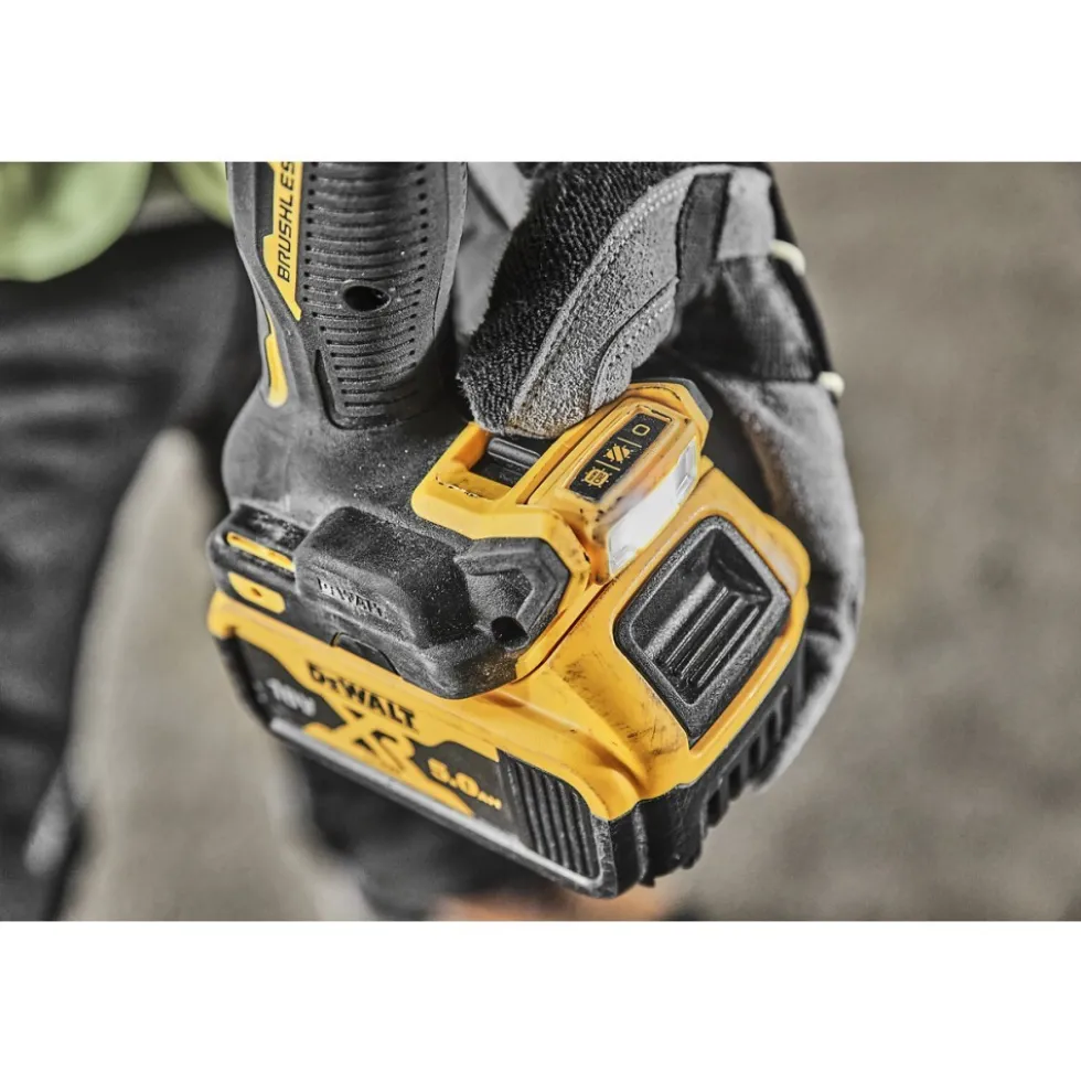 Perceuse visseuse à percussion XR 18V - DCD805P2T-QW DEWALT
