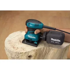Ponceuse vibrante filaire 200W - BO 4555 MAKITA