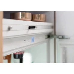 Système ouverture électromécanique pour porte de réfrigérateur - Easys HETTICH